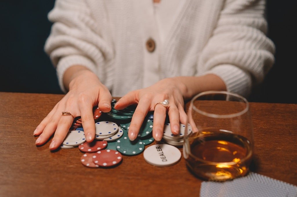 6 Tricks to Win in The Casino Online Slots